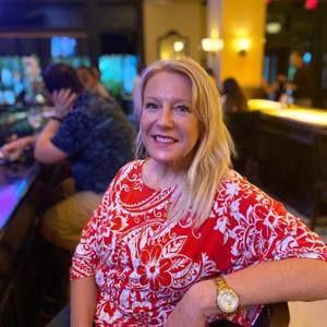 Meet your Posher, Christine